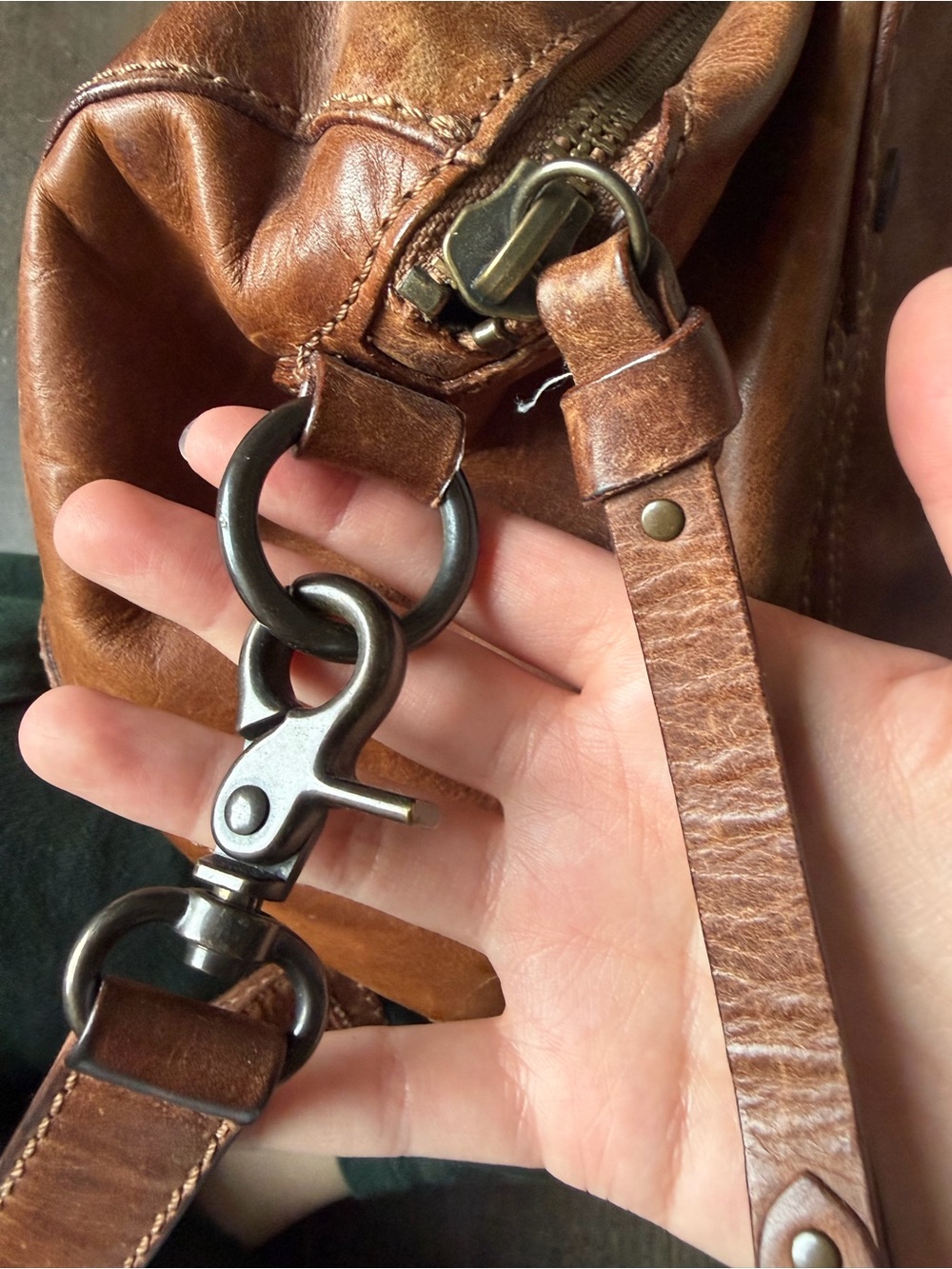 Leather Frye bag - Picture 4 of 15